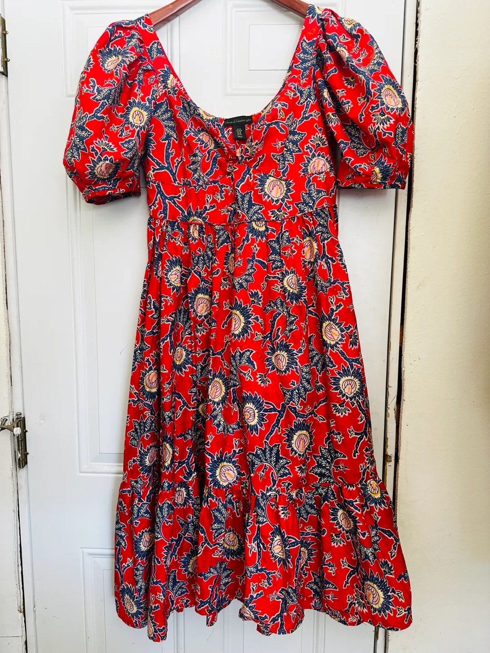 House of Harlow 1960 Red Floral Puff-Sleeve Midi Dress